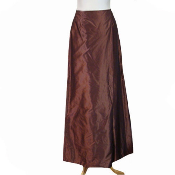 Silk Skirt $355 Carmen Marc Valvo - Picture 4 of 5